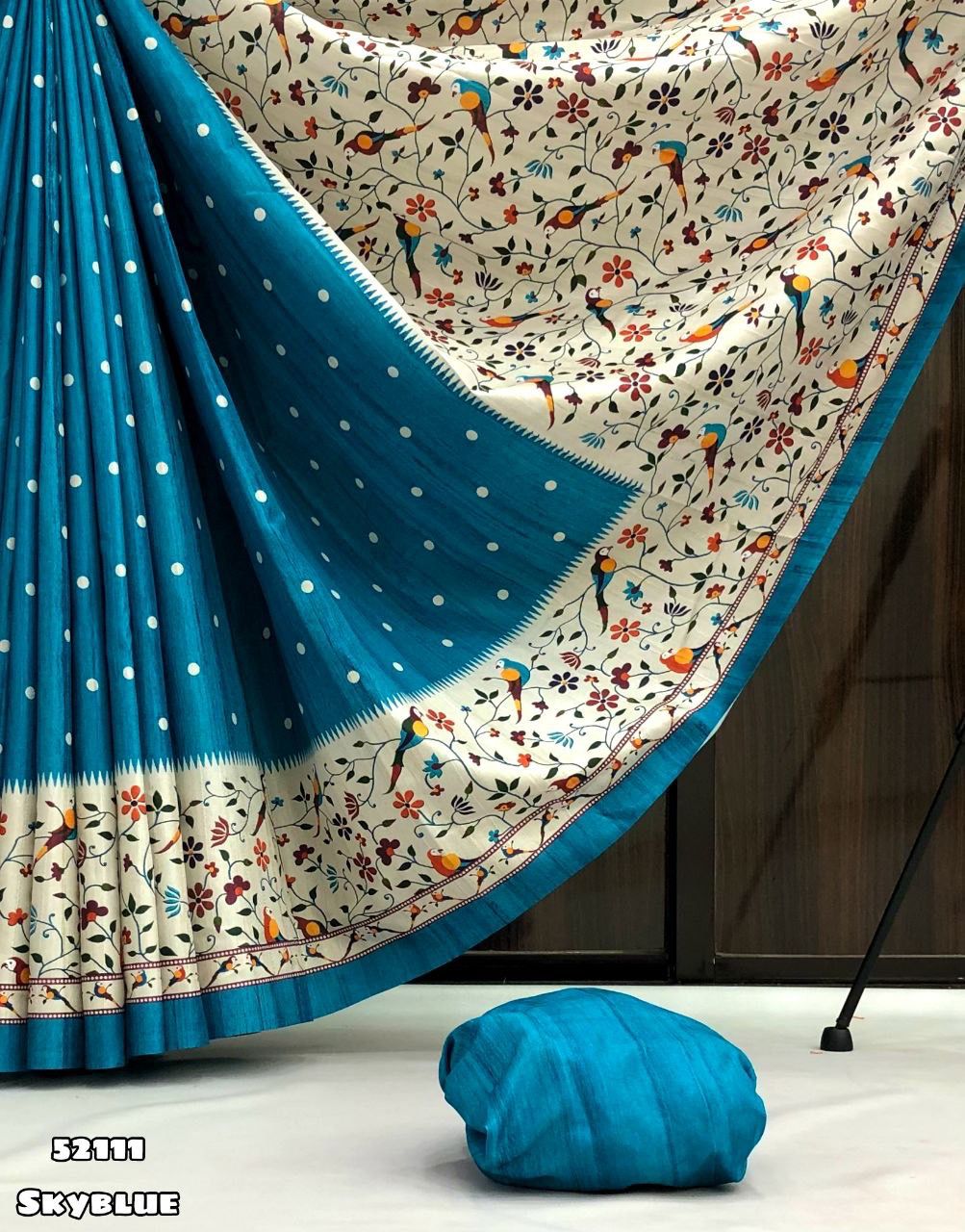 WhatsApp Image 2024-11-15 at 12.05.52 PM (1)